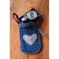 JEANS RICICLATO DIVENTA CUSTODIA PER MACCHINA FOTOGRAFICA 